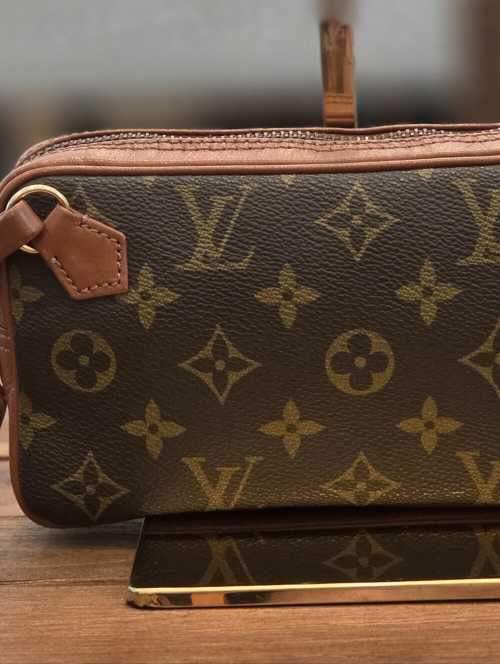 Louis Vuitton 1980s Travel Accessory Pouchett Wristlett. Ultra Rare - Picture 3 of 10